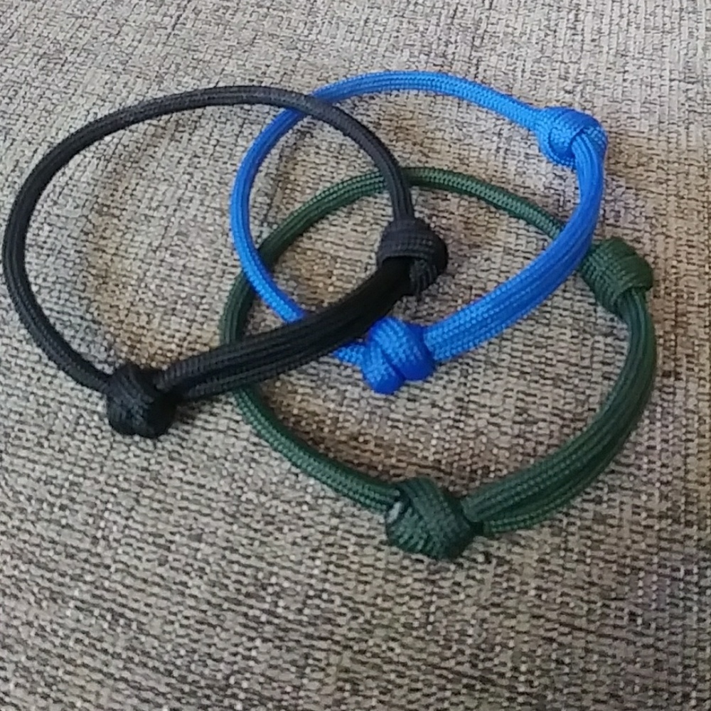 Handmade paracord bracelet $10 for all.